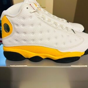 Jordan Athletic Shoes White and Yellow